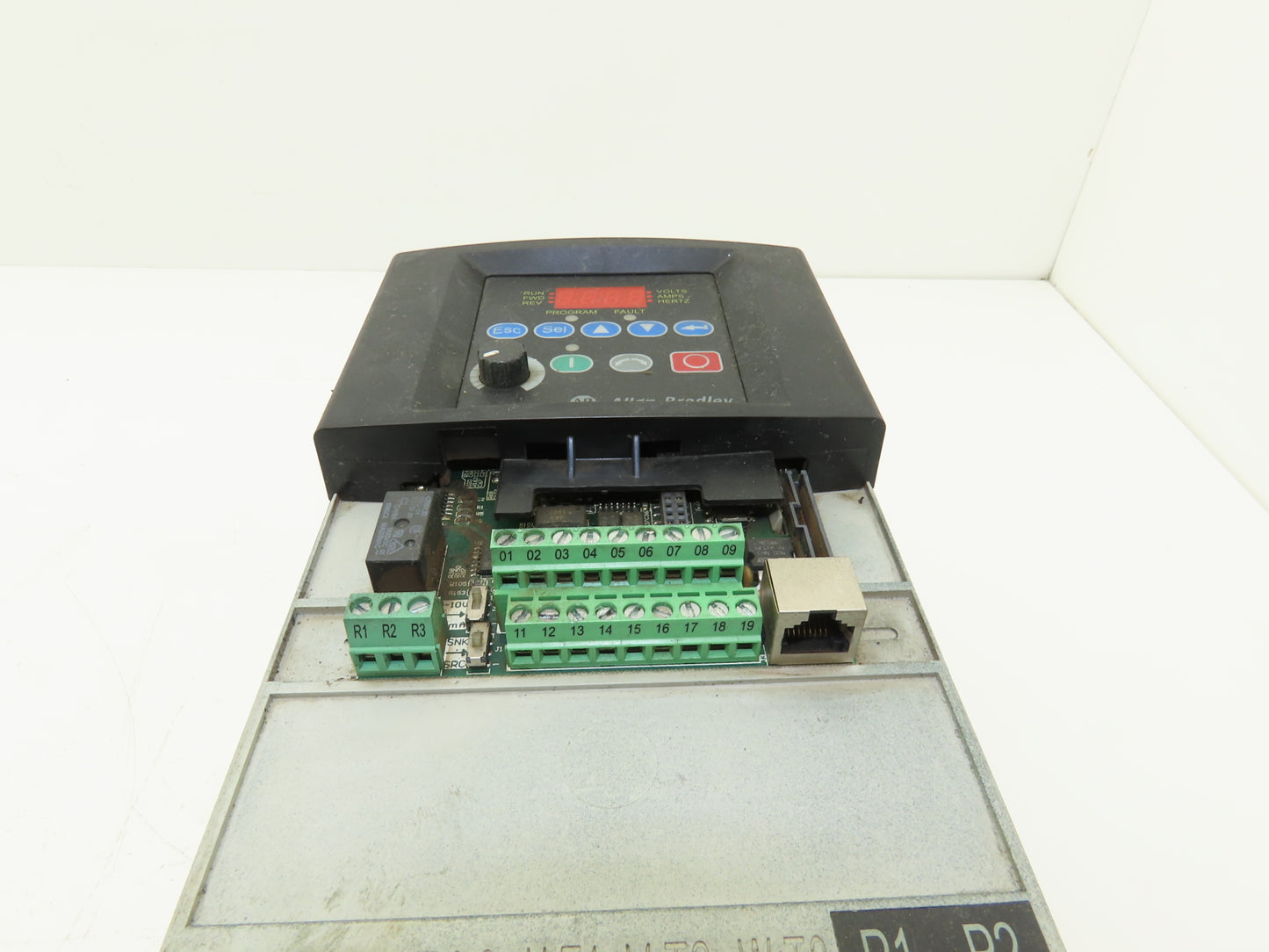 Allen Bradley 22B-D012N104 PowerFlex 40 AC Drive 460VAC 7.5HP 3PH Ser A FRN 6.01
