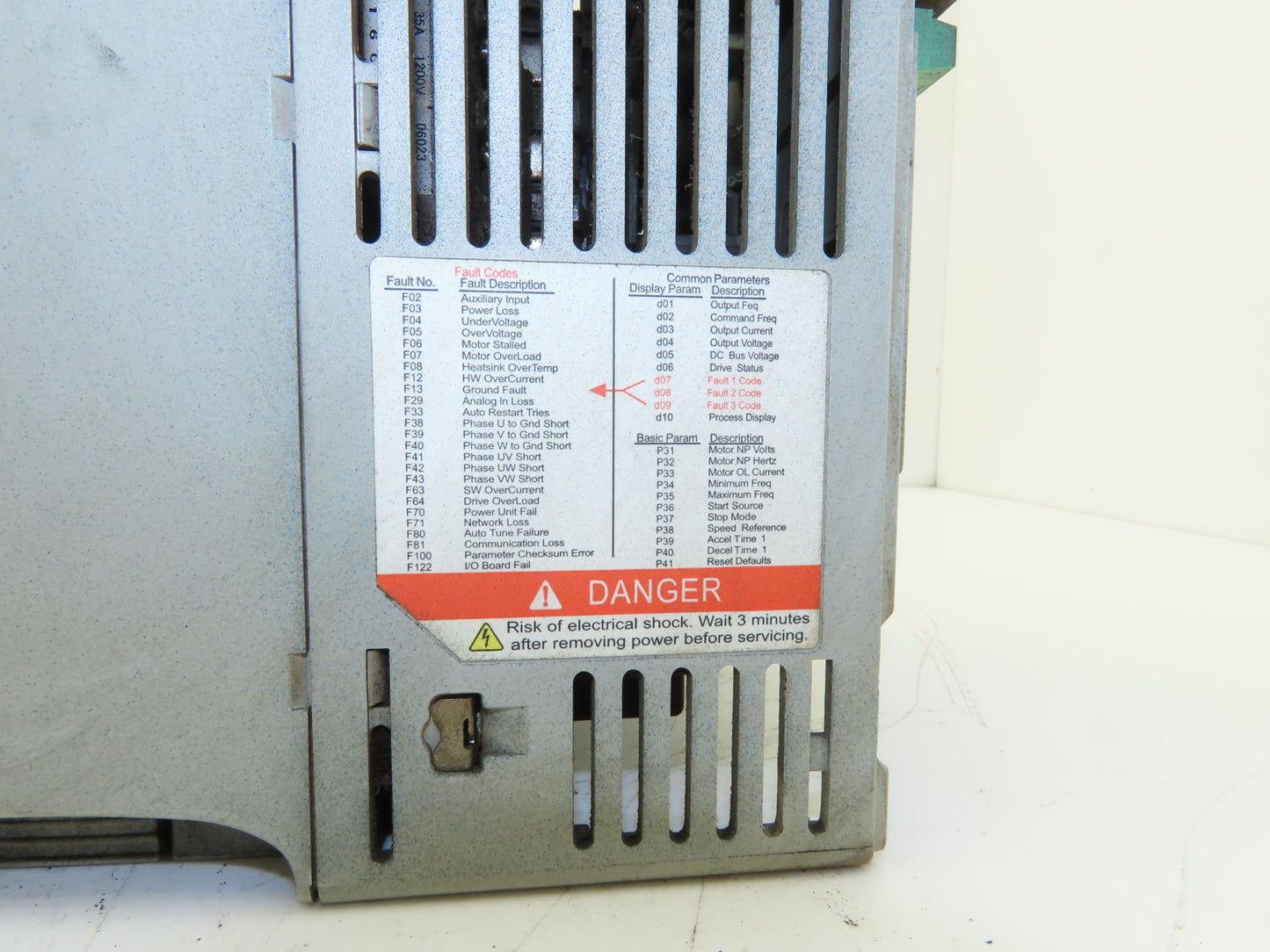 Allen Bradley 22B-D012N104 PowerFlex 40 AC Drive 460VAC 7.5HP 3PH Ser A FRN 6.01