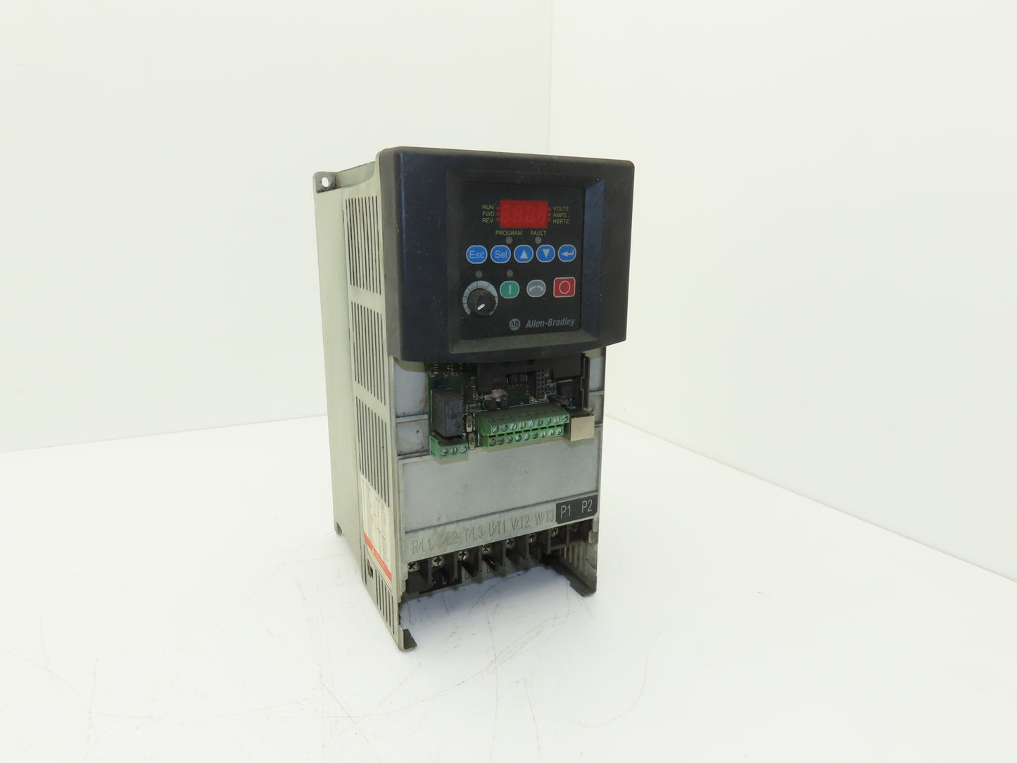Allen Bradley 22B-D012N104 PowerFlex 40 AC Drive 460VAC 7.5HP 3PH Ser A FRN 6.01