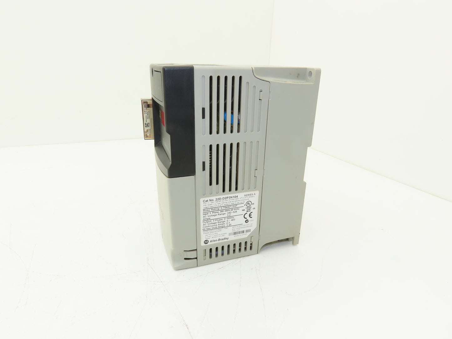 Allen Bradley 22D-D2P3N104 PowerFlex 40P AC Drive 460VAC 1.0HP 3Ph FRN 2.01