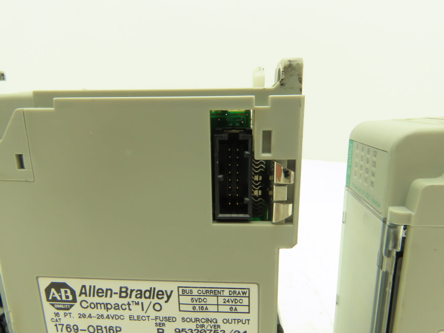 Allen Bradley 1769-OB16P Compact I/O 24VDC F/W 3.1 Output Module Ser B Lot of 5