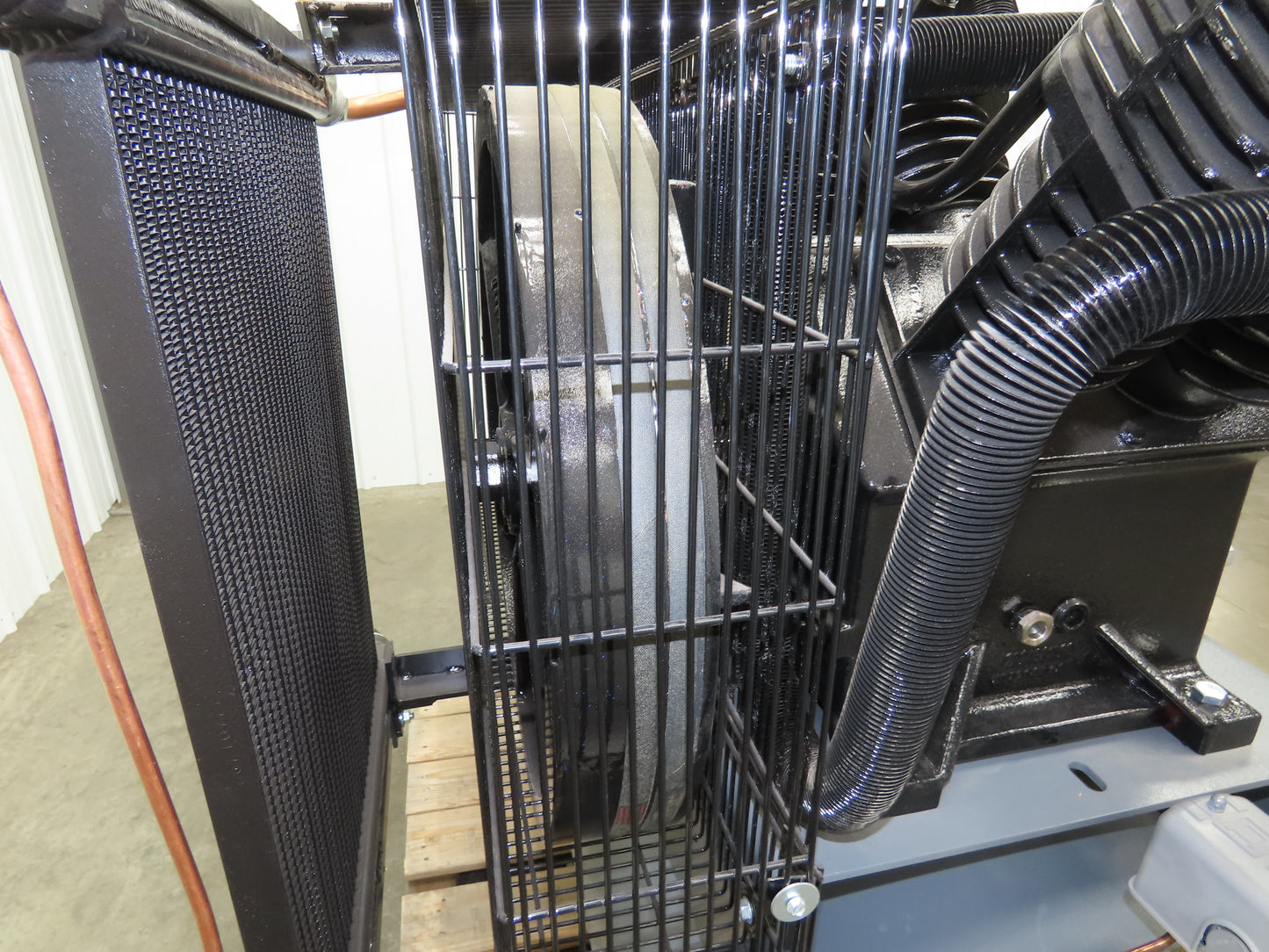 Atlas Copco CR15 Reciprocating Duplex Air Compressor 51CFM 15HP 460V 3Ph 120 Gal