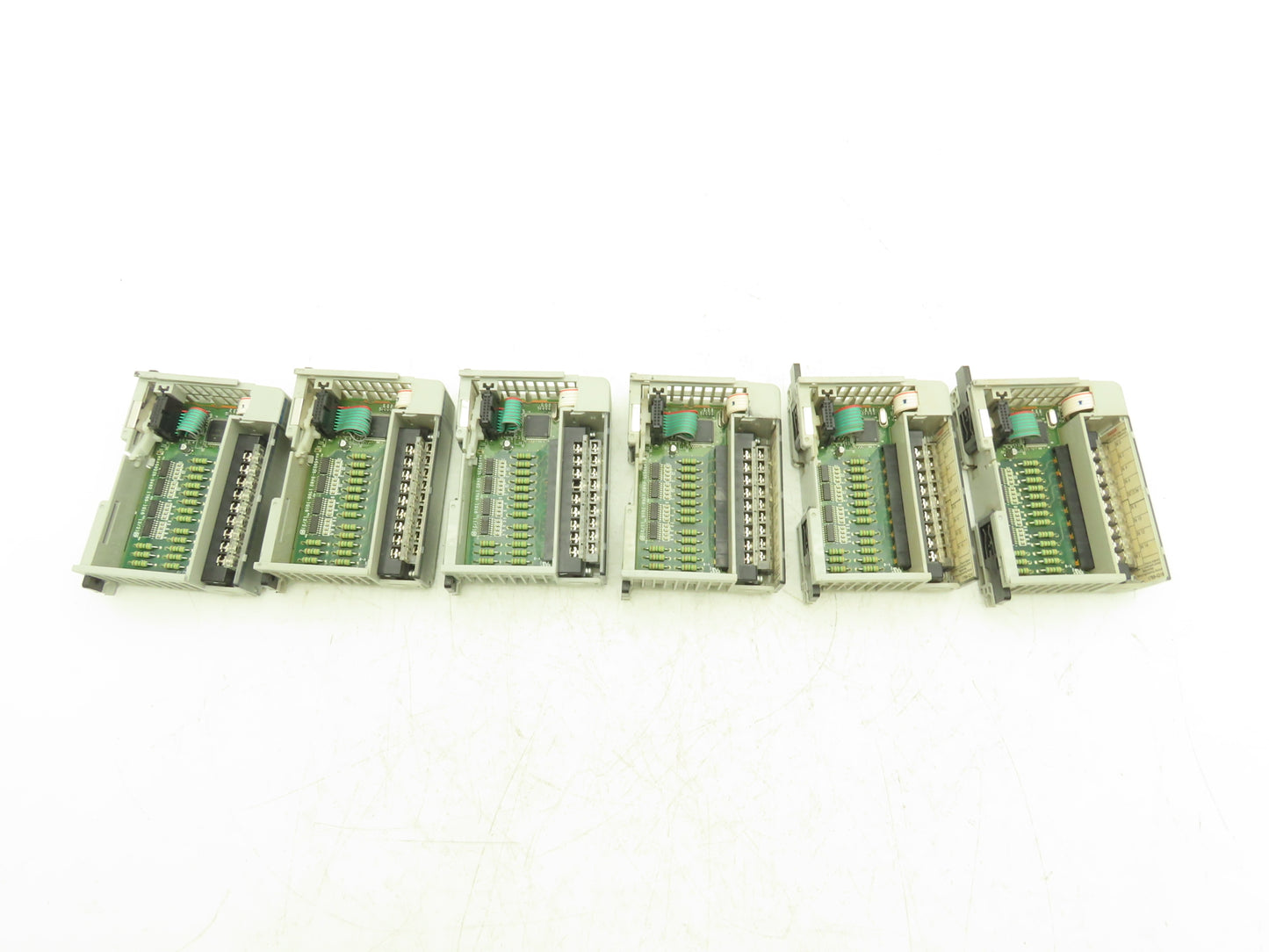 Allen Bradley 1769-IQ16 DC I/O Modules 16-Point 24VDC Ser A FW 3.1 Lot of 6