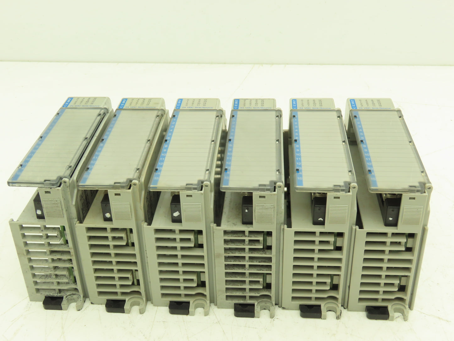 Allen Bradley 1769-IQ16 DC I/O Modules 16-Point 24VDC Ser A Mixed Lot of 6 READ