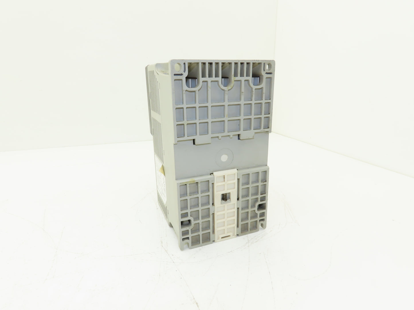 Allen Bradley 22A-D6P0N104 PowerFlex 4 AC Drive Variable Speed 3Hp 480V 3PH-READ