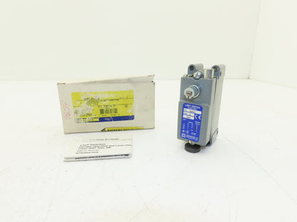 Square D 9007 AW12 Roller Limit Switch 15A 600V -No Lever Arm
