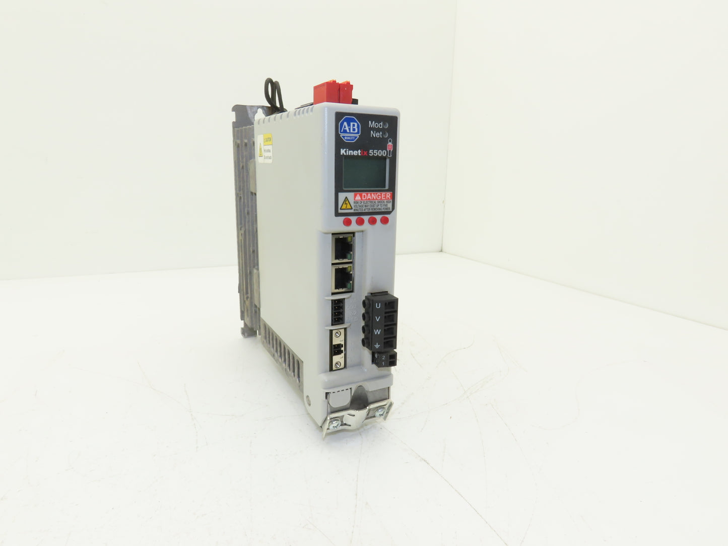 Allen Bradley 2198-H008-ERS Kinetix 5500 Servo Drive 460 VRMS 3Ph FW 7.001