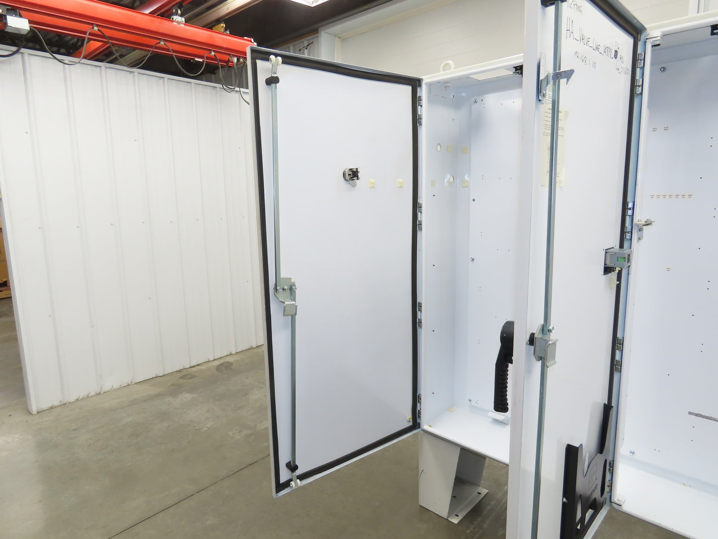 Hoffman Electrical Enclosure Control Panel 60x61x12" JIC 60A Disconnect A60X6112