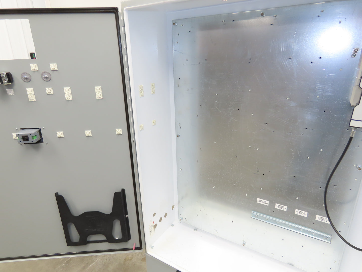 Hoffman Electrical Enclosure Control Panel 48x38x12" JIC 50A Breaker A60SA3812