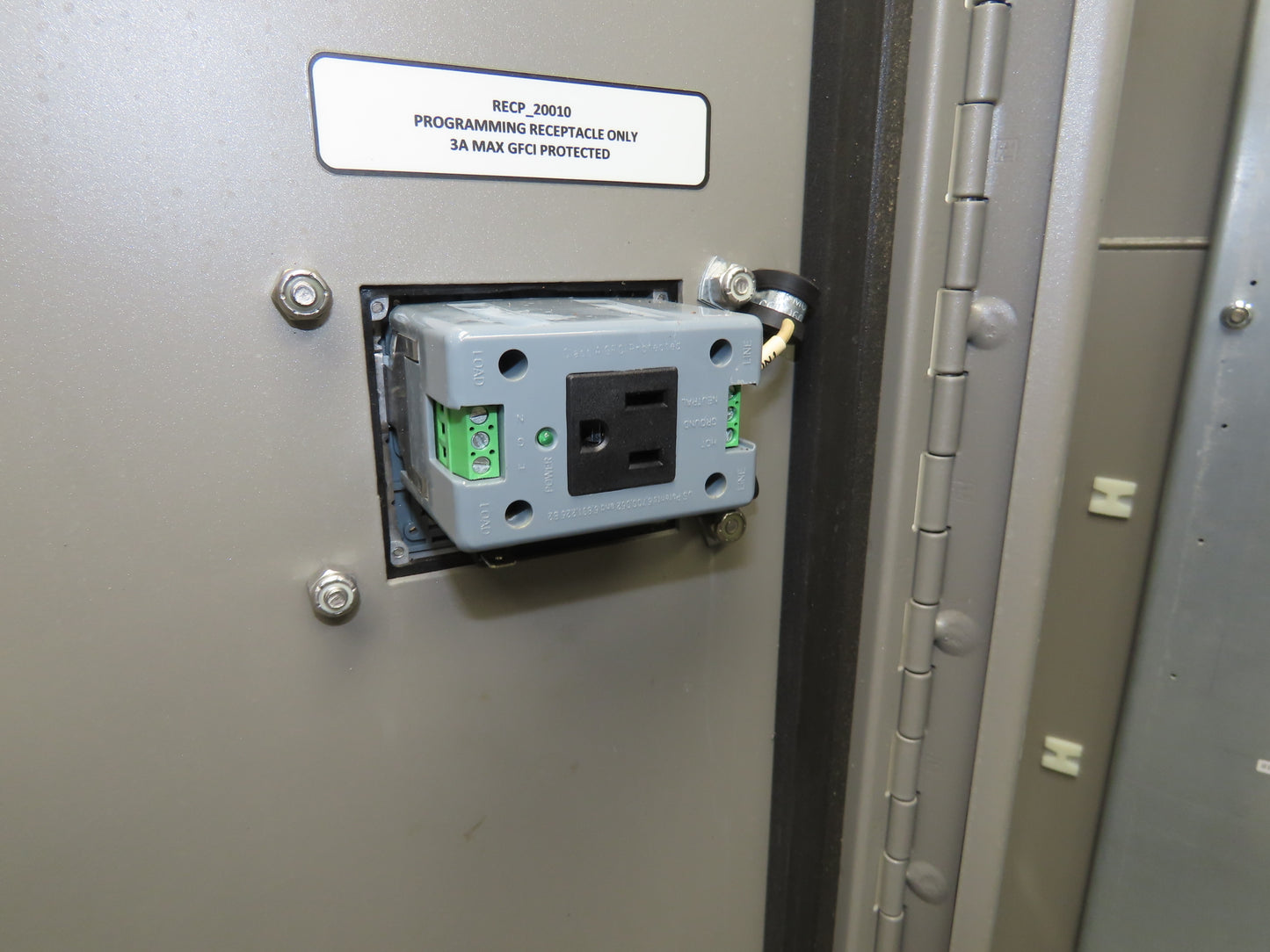 Hoffman Electrical Enclosure Control Panel 72x73x18" JIC 30A Disconnect A72X6118
