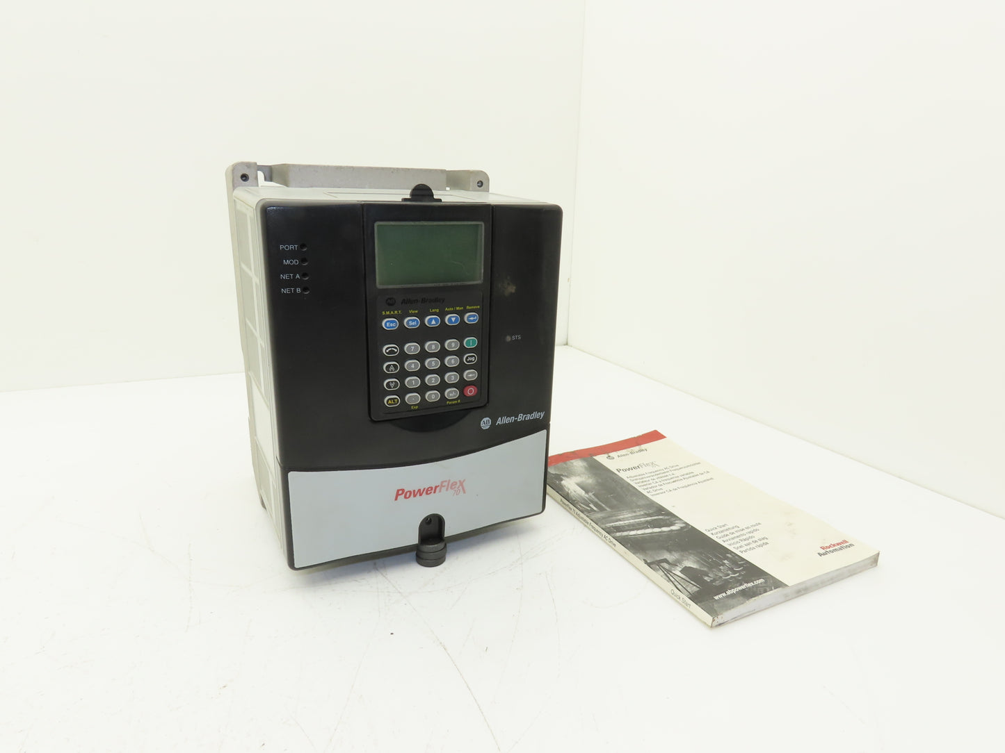 Allen Bradley 20AB6P8A0AYNANC0 PowerFlex 70 AC Drive 2Hp 240V 3PH Ser A FW 5.001