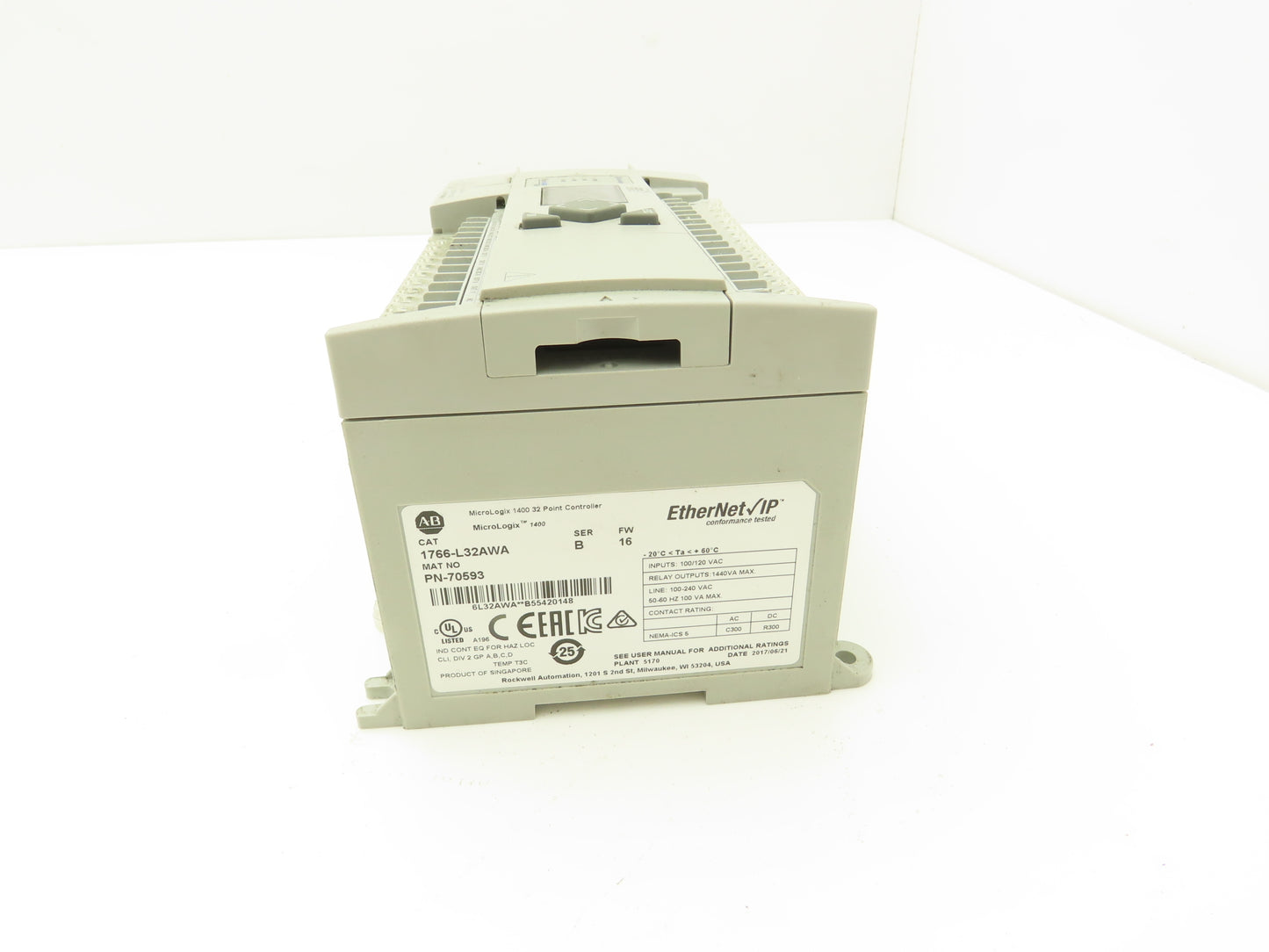 Allen Bradley 1766-L32AWA MicroLogix 1400 Controller Module 32Pt Series B FW 16