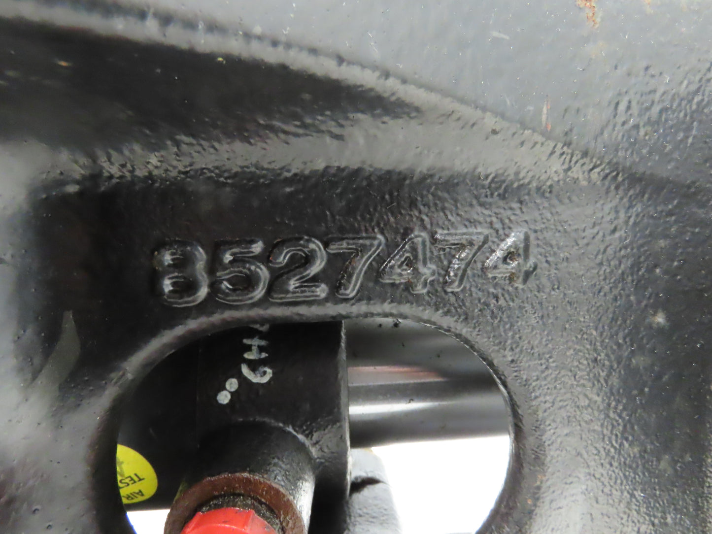 Hyster E80XN Forklift Rear Axle Dual Hydraulic Steering Assembly 8527474