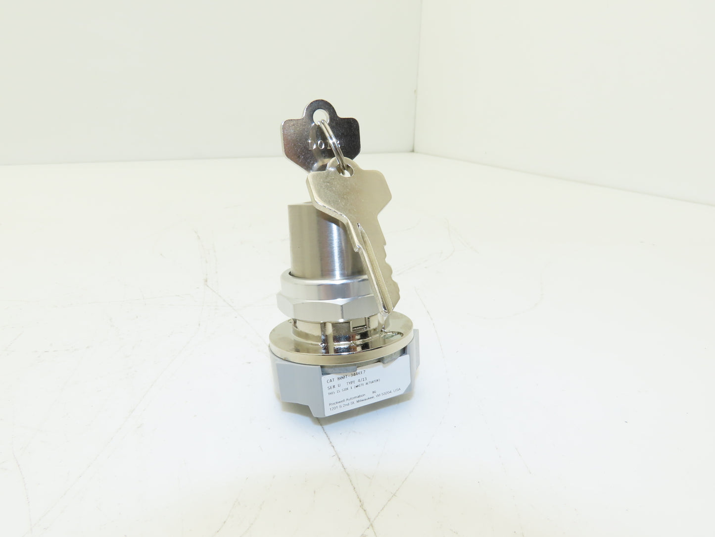 Allen Bradley 800T-J44KE7 Keyed Selector Switch 3-Position w/Key Series U