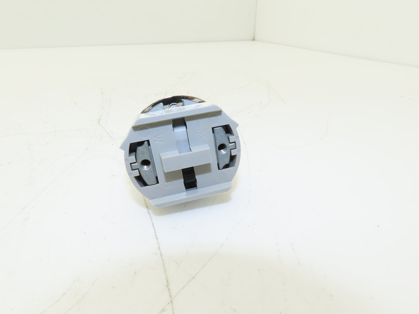 Allen Bradley 800T-J44KE7 Keyed Selector Switch 3-Position w/Key Series U