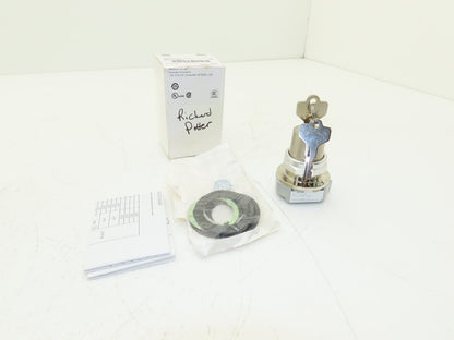 Allen Bradley 800T-J44KE7 Keyed Selector Switch 3-Position w/Key Series U