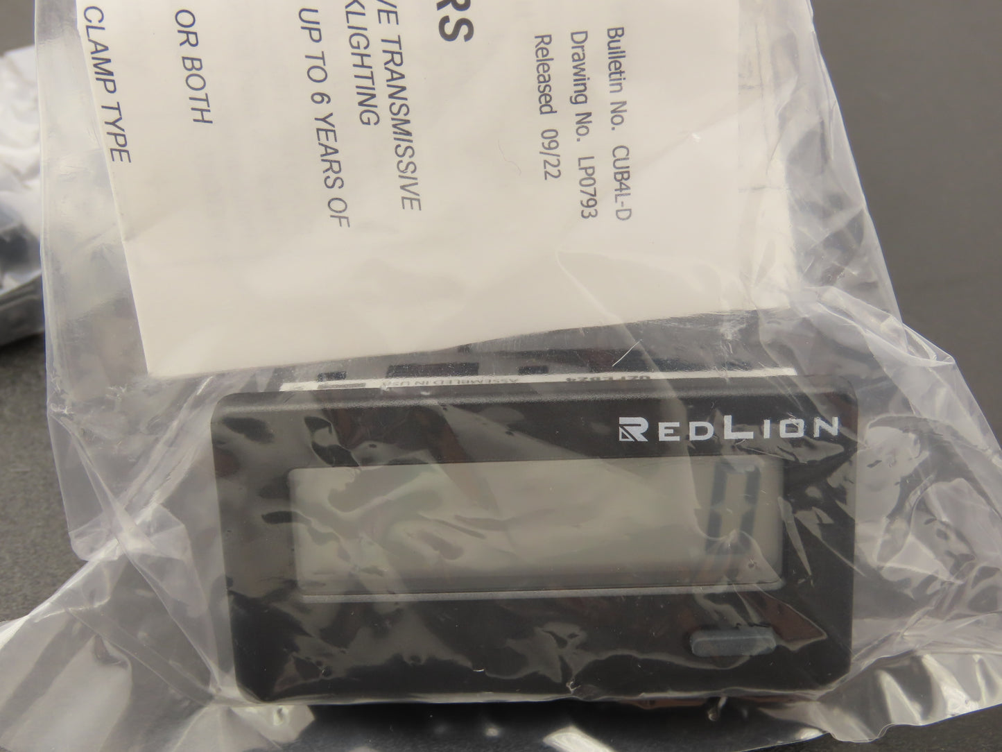 Red Lion CUB4L000 Electronic LCD 6-Digit Mini Counter Panel Meter 9-28VDC