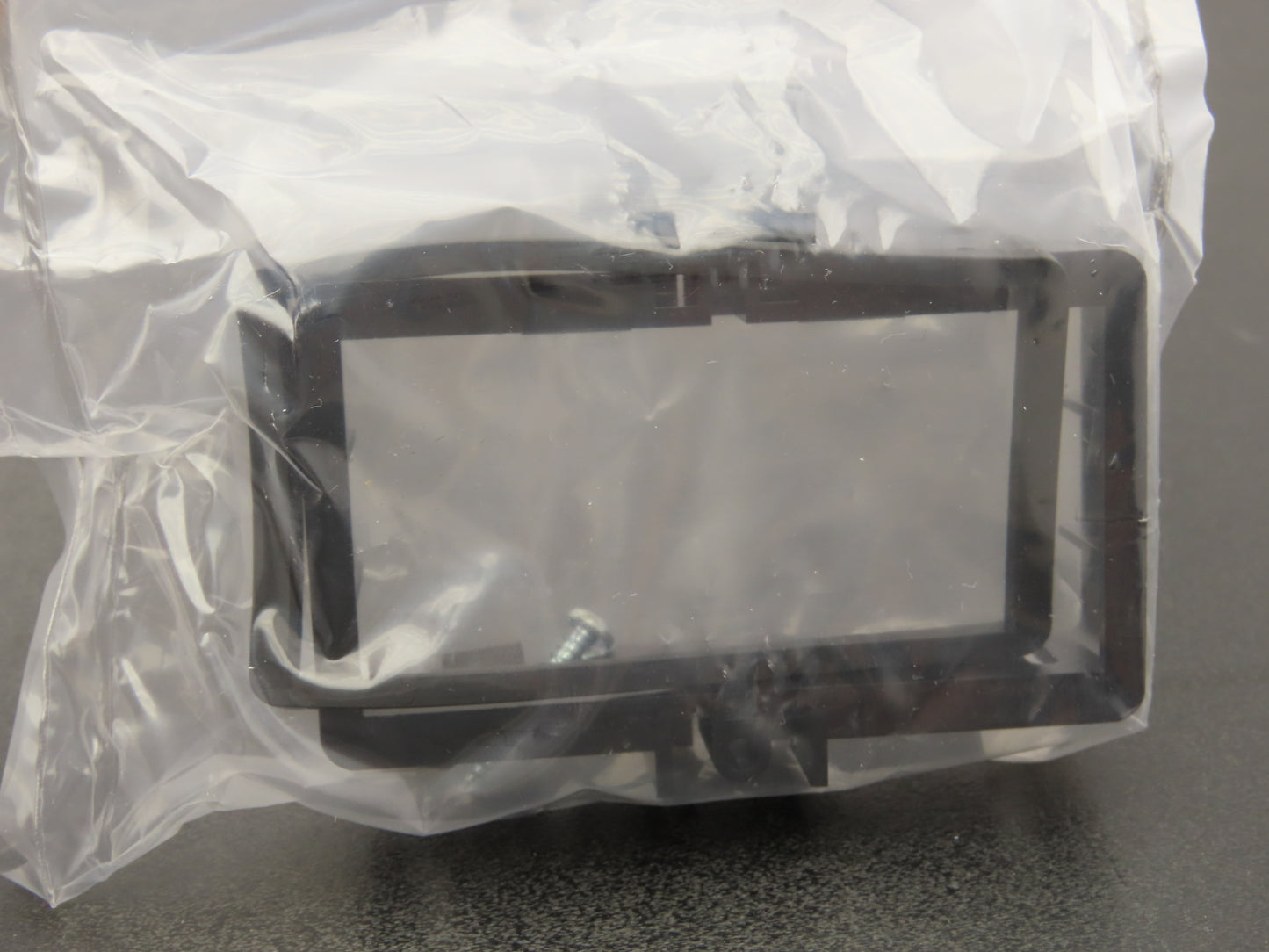 Red Lion CUB4L000 Electronic LCD 6-Digit Mini Counter Panel Meter 9-28VDC