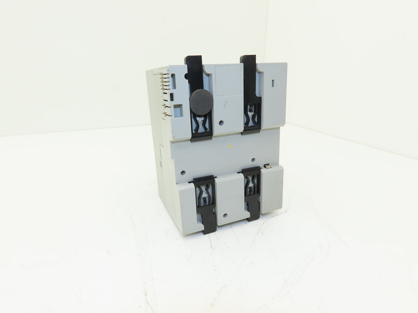 Allen Bradley 1769-L19ER-BB1B CompactLogix L19 Controller 1MB 16 DI/16 DO 24VDC