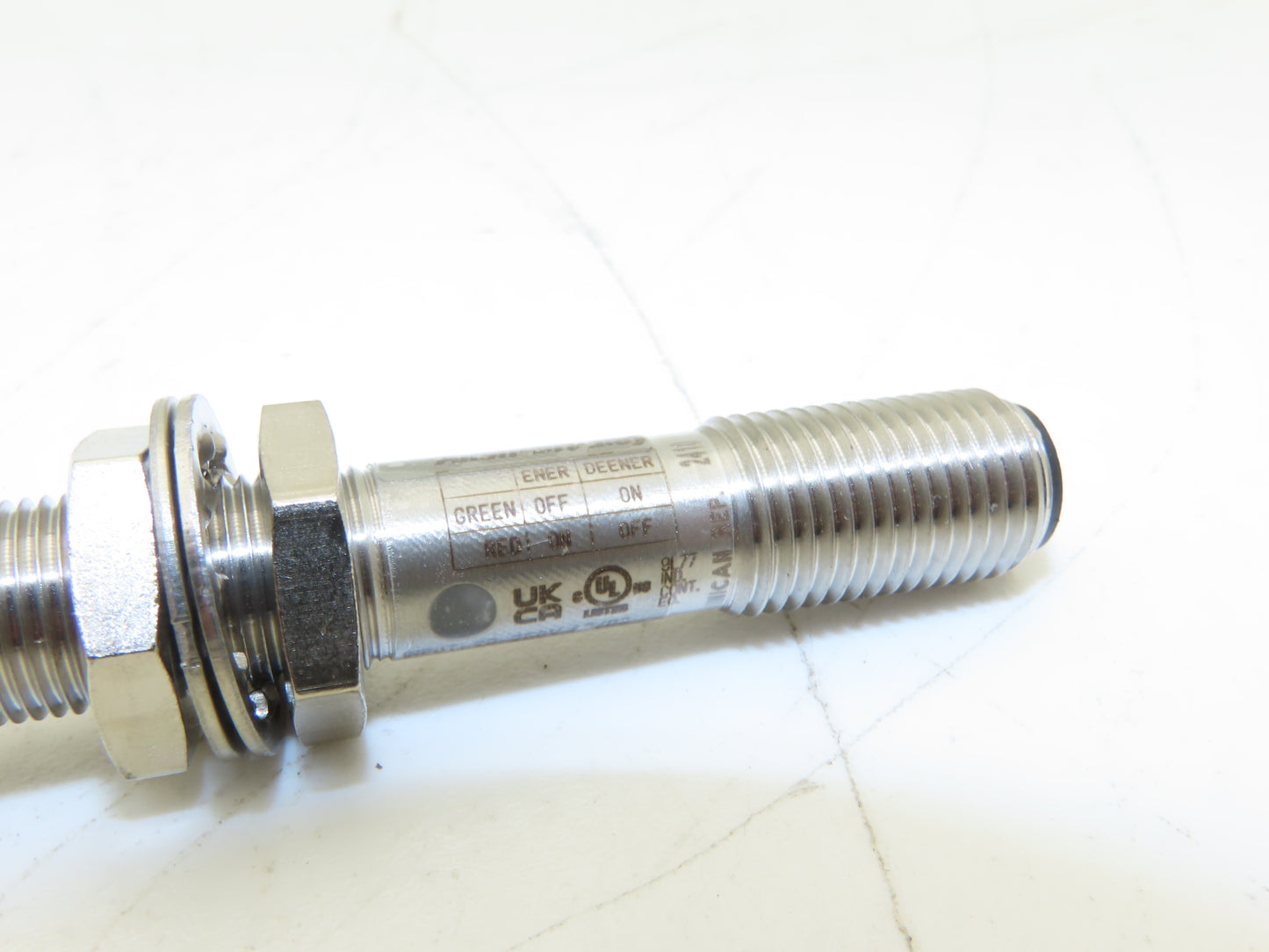 Allen Bradley 871TM-B4N12-R3 Inductive Proximity Sensor 20-250V Ser B
