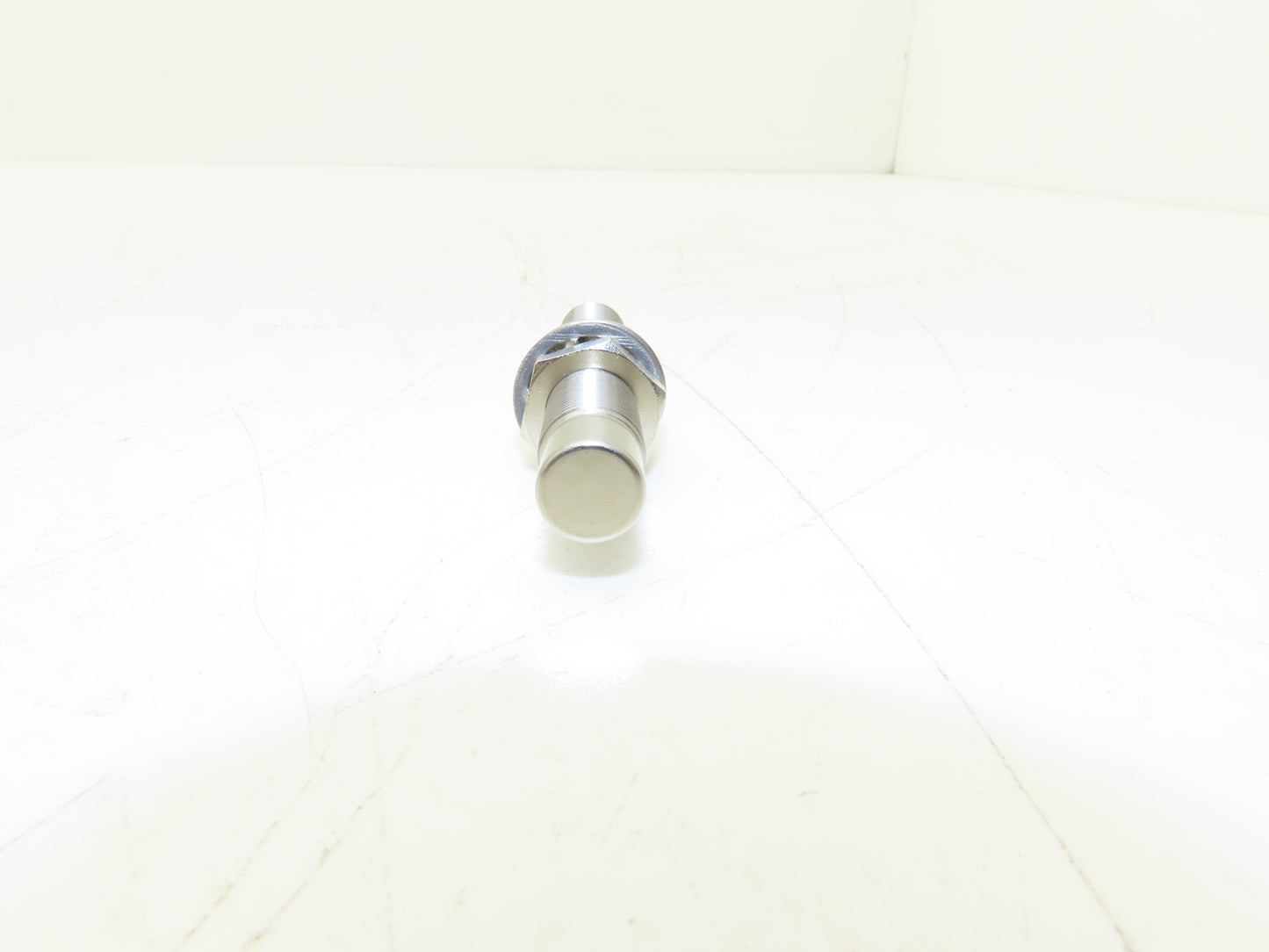 Allen Bradley 871TM-B4N12-R3 Inductive Proximity Sensor 20-250V Ser B