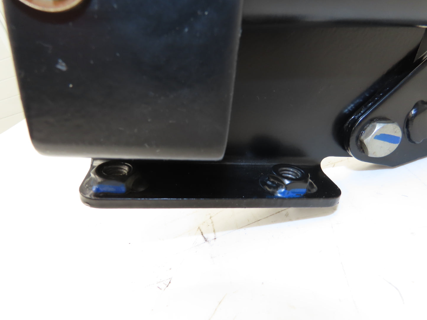 Hyster 8808585 Forklift Steering Column Tilt Bracket Assembly Removed From E80XN
