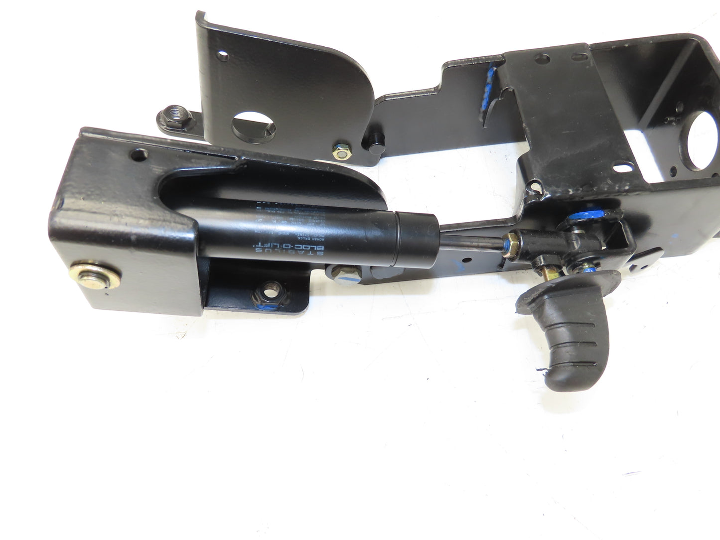 Hyster 8808585 Forklift Steering Column Tilt Bracket Assembly Removed From E80XN