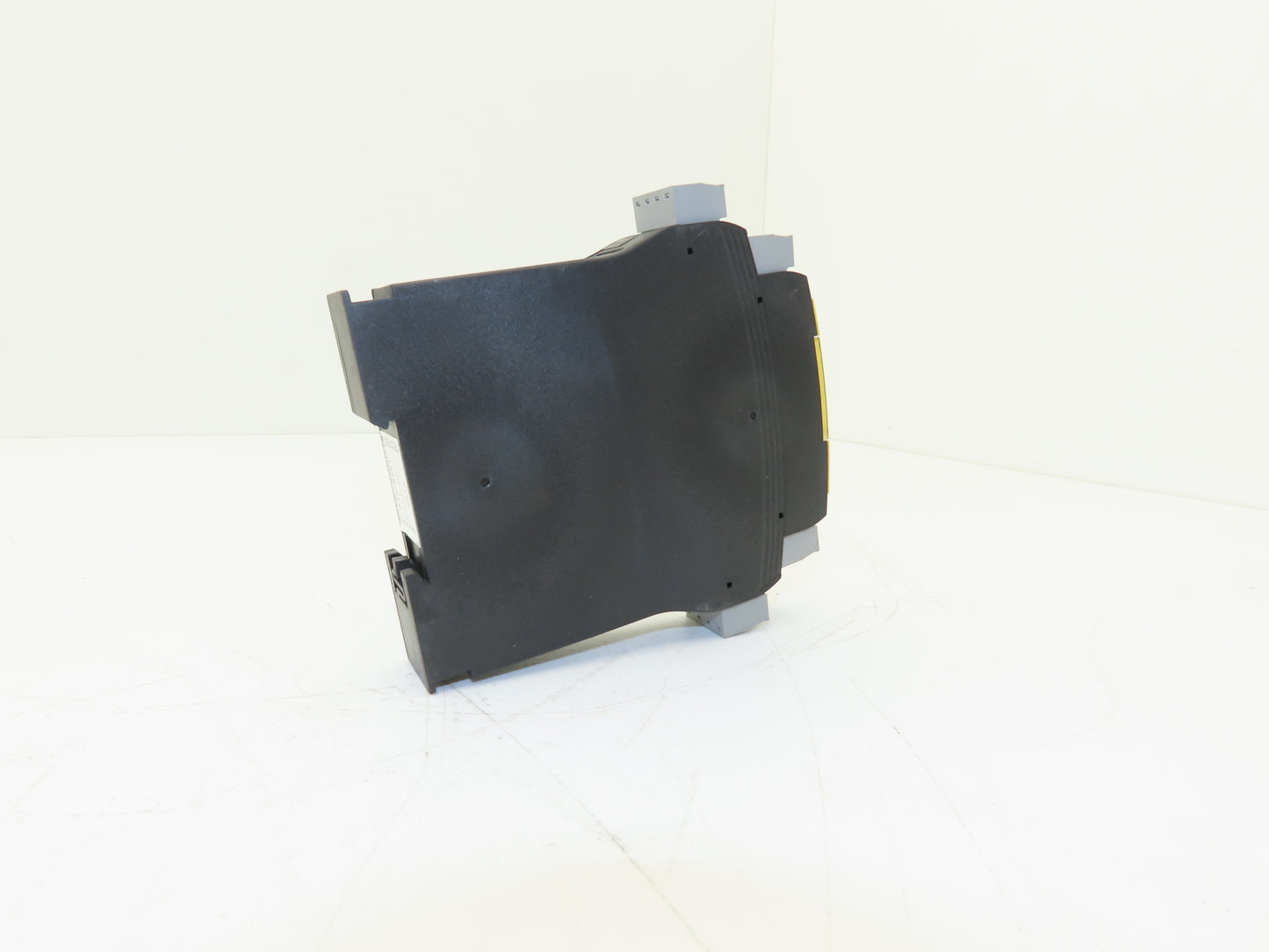 Schmersal SRB201ZH-24VDC Safety Relay Module 101163440