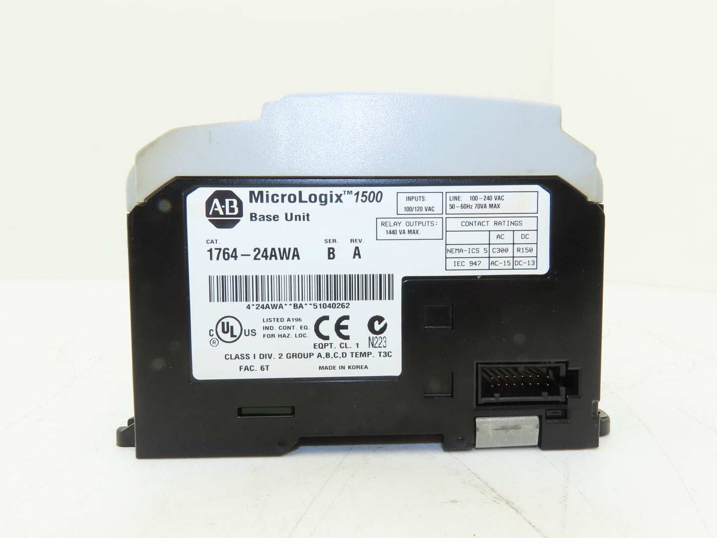 Allen Bradley 1764-24AWA MicroLogix 1500 Base Unit 24 Point Series B Rev A