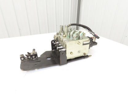 Hyster E80XN Forklift Hydraulic 4-Lever Spool Valve Forklift Mast Control