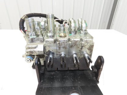 Hyster E80XN Forklift Hydraulic 4-Lever Spool Valve Forklift Mast Control