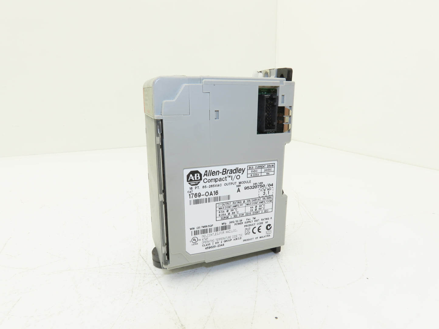 Allen Bradley 1769-OA16 Compact I/O 16 Pt Output Module 115/230V Ser A F/W 3.1