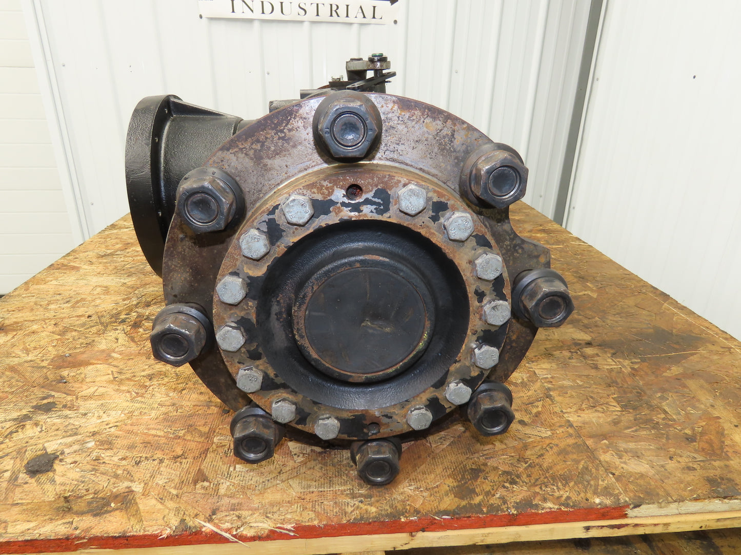 Hyster E80XN Forklift Front Dual Wheel Drive Axle Assembly 8-Lug