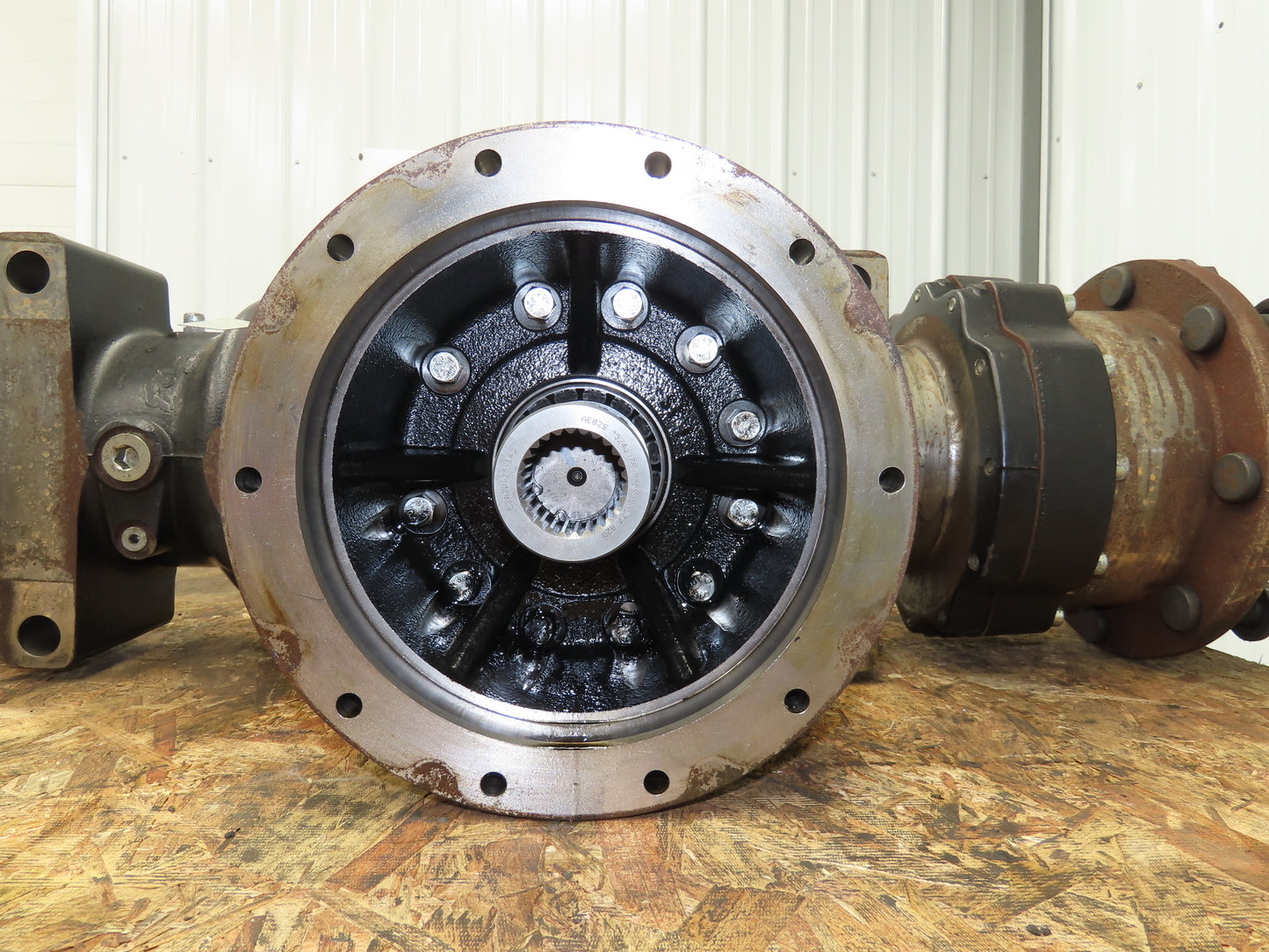 Hyster E80XN Forklift Front Dual Wheel Drive Axle Assembly 8-Lug