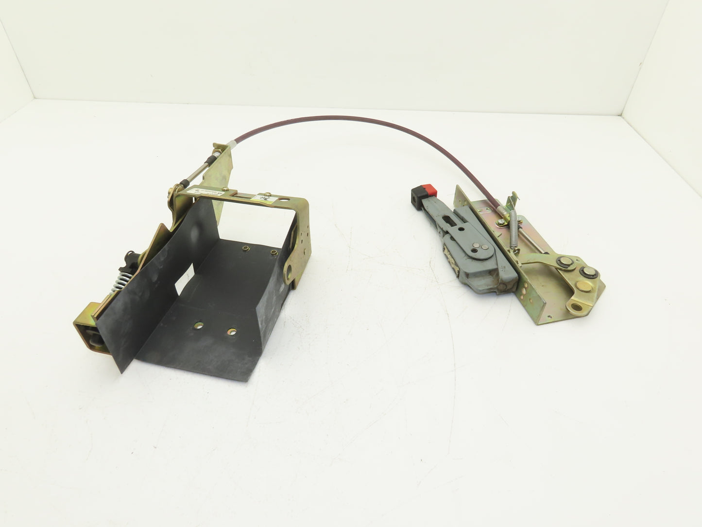 Square D 9422CFA30 Circuit Breaker Disconnect Handle Mechanism 36" Cable