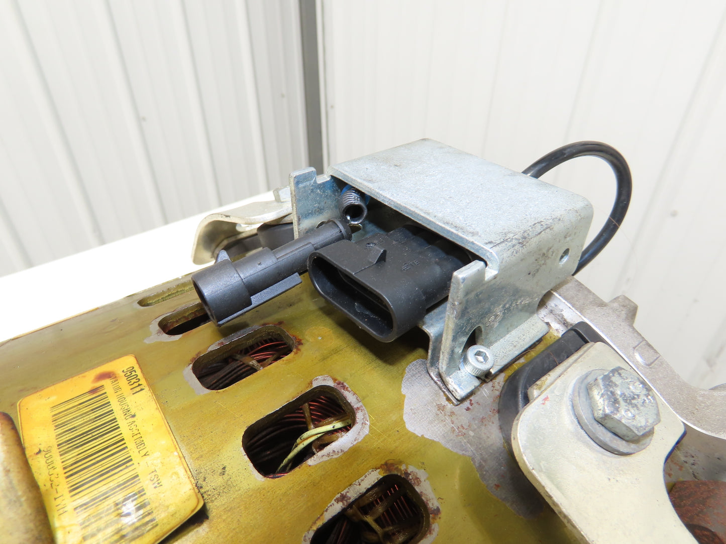 Hyster 8544587 Forklift Traction Drive Motor 48V 21.5kW Off E80XN TSW 180/6-360