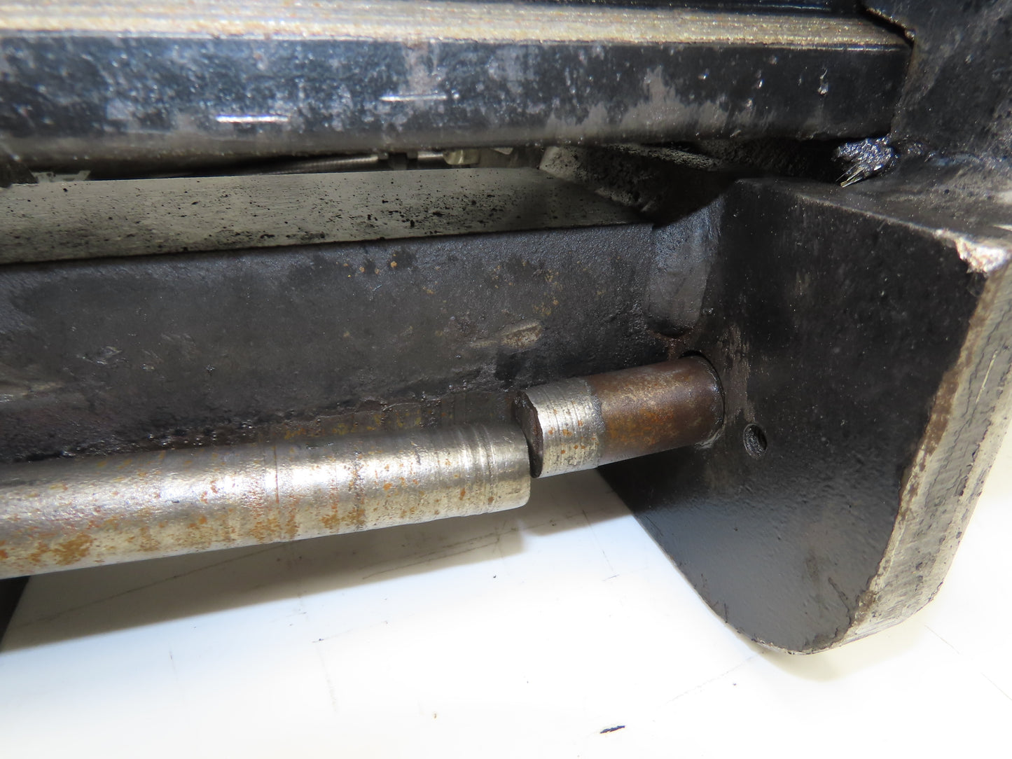 Hyster E80XN Forklift Carriage Fork Positioner 47" Width 7000lbs Class 4 READ