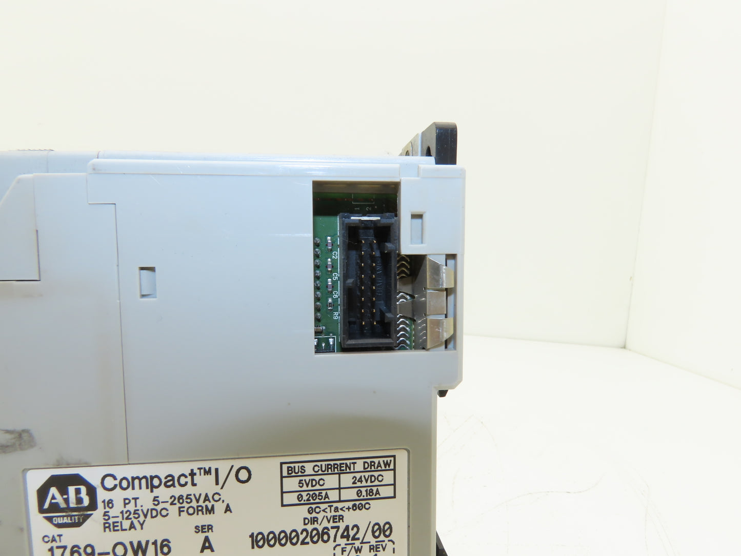 Allen Bradley 1769-OW16 Compact 16-Point Relay Output Module Series A F/W 3.1