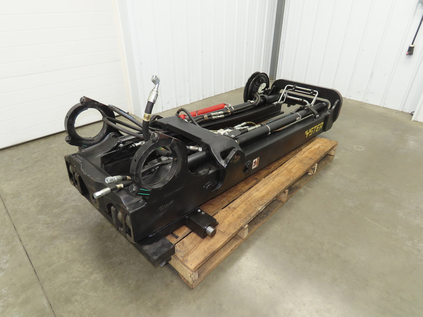 Hyster E80XN Forklift Mast Class IV 2 Stage 4 Lever 144.7" Lift 7000lb READ