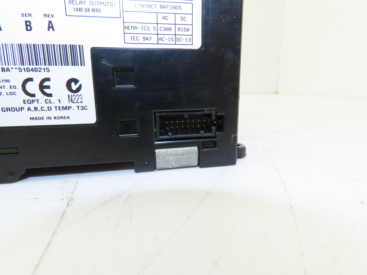 Allen Bradley 1764-24AWA MicroLogix 1500 Base Unit 24 Point Series B Rev A