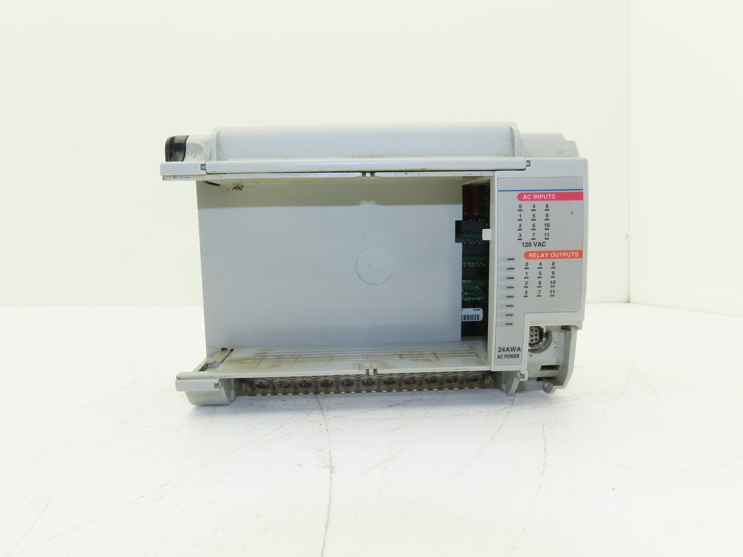 Allen Bradley 1764-24AWA MicroLogix 1500 Base Unit 24 Point Series B Rev A