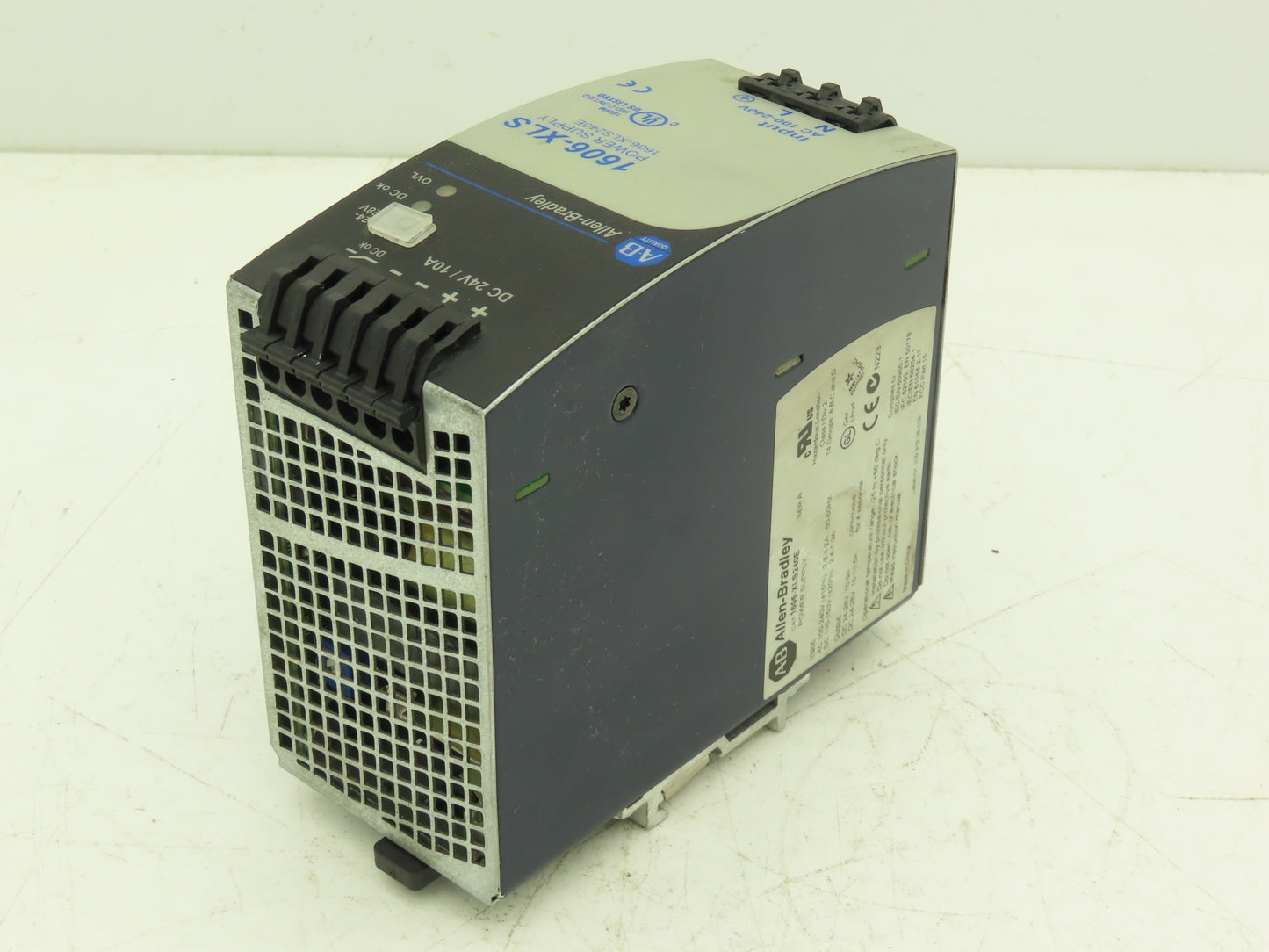 Allen Bradley 1606-XLS240E PLC Power Supply 24VDC 10A 240W 120-240V 1PH Input
