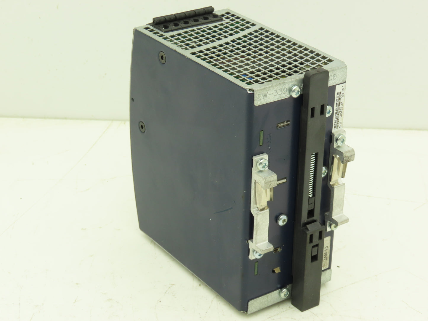 Allen Bradley 1606-XLS240E PLC Power Supply 24VDC 10A 240W 120-240V 1PH Input