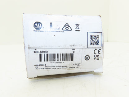 Allen Bradley 440G-S36061 Spartan Guardmaster Guard Locking Switch 110VAC 12-Pin