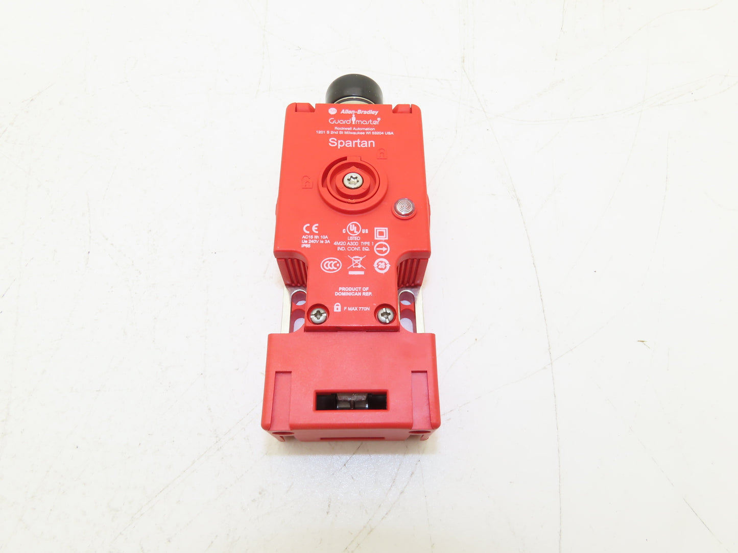 Allen Bradley 440G-S36061 Spartan Guardmaster Guard Locking Switch 110VAC 12-Pin