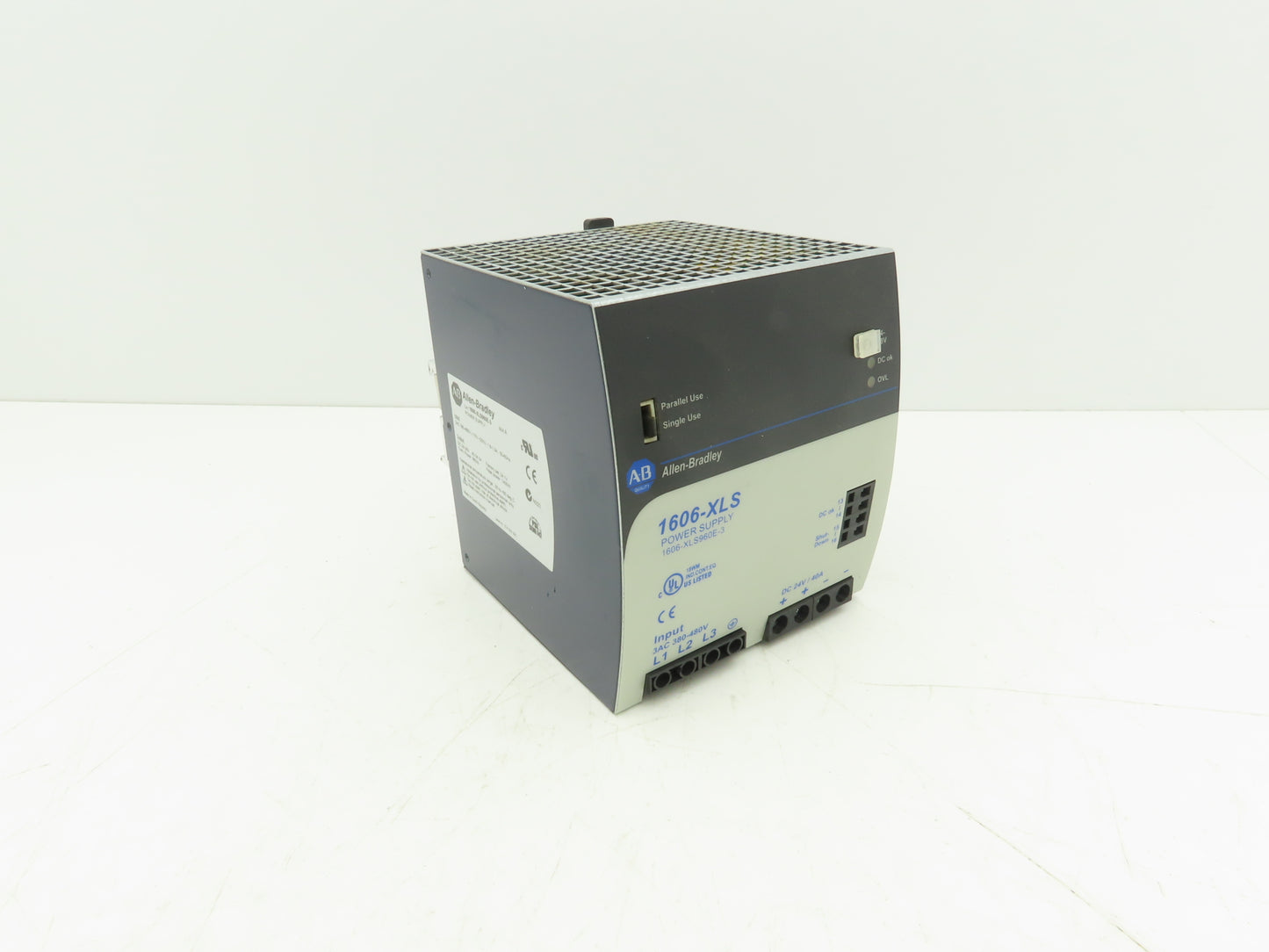 Allen Bradley 1606-XLS960E-3 PLC Power Supply 24VDC 40A 960W 380-480V 3PH Input