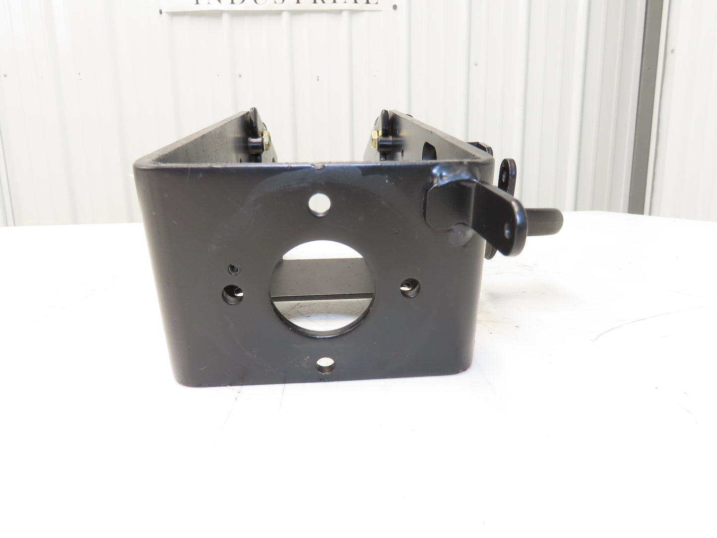 Hyster 8808585 Forklift Steering Column Tilt Bracket Assembly Removed From E80XN