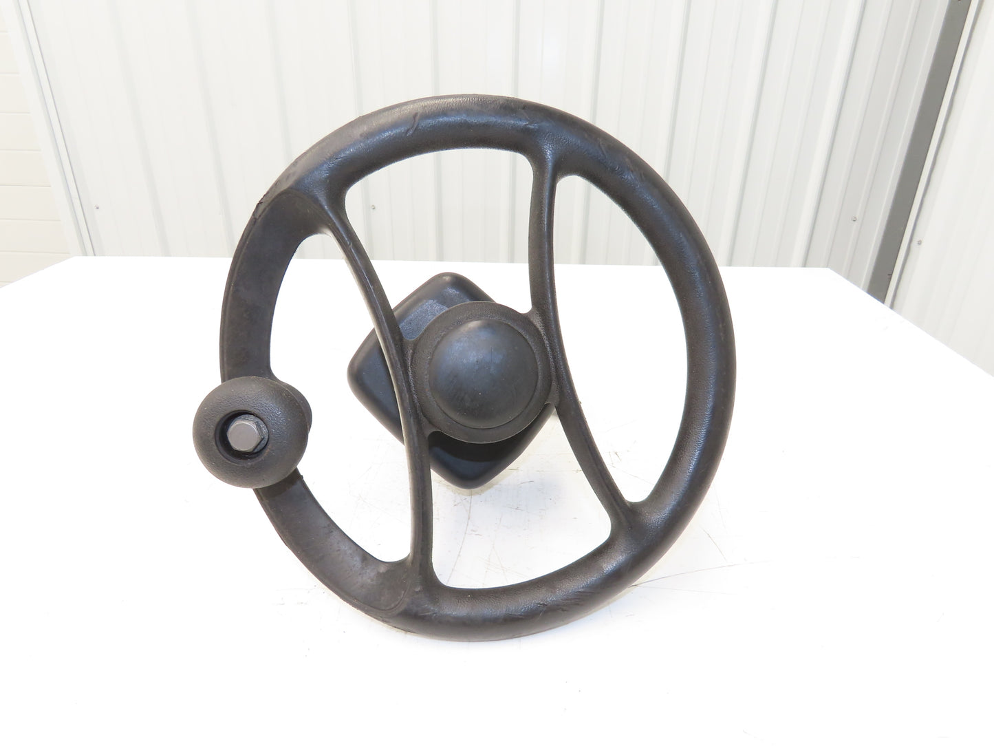 Hyster 8808585 Forklift Steering Wheel & Bracket Assembly Removed From E80XN