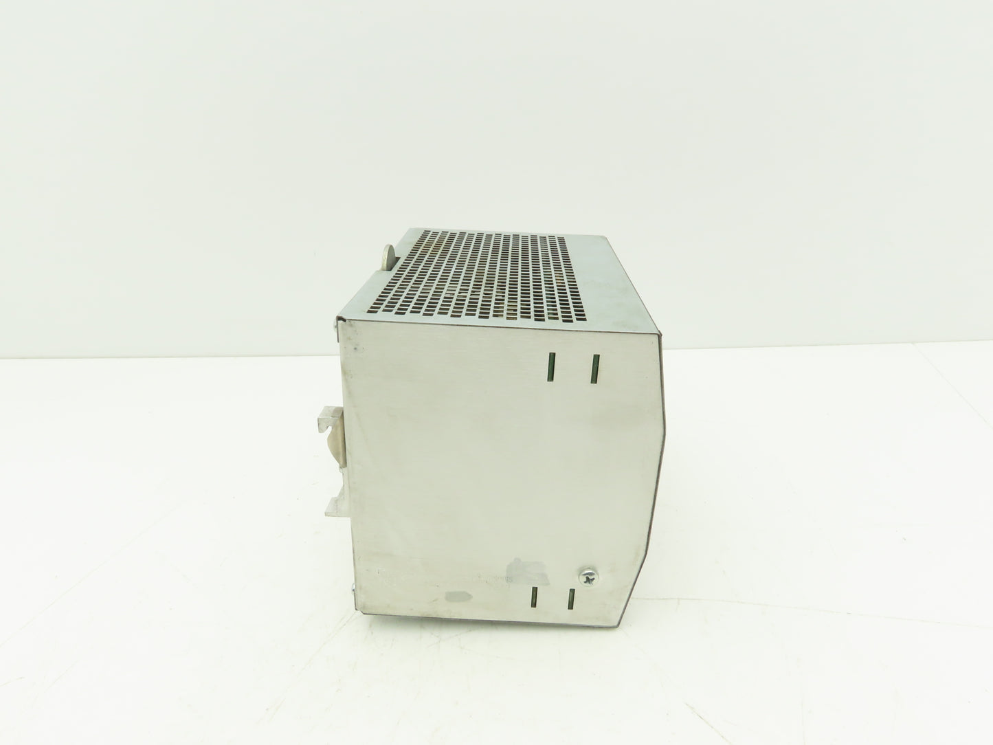 Emerson Sola SDN20-24-480C PLC Power Supply 24VDC 20A 480V 3PH