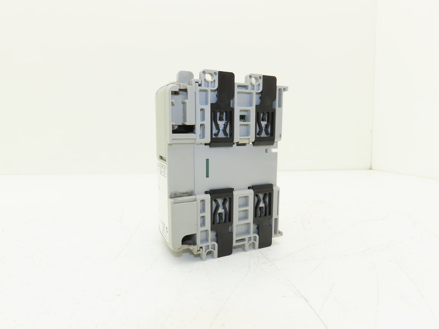 Allen Bradley 1769-PA2 Compact I/O Power Supply Series A W/Terminator End Cap